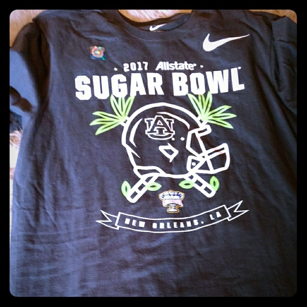 Nike shirt